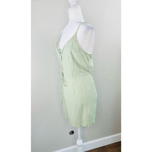Vero Moda Sleeveless Linen Blend Lace Up Romper Green White Stripe Large/XL NWT - Picture 8 of 13